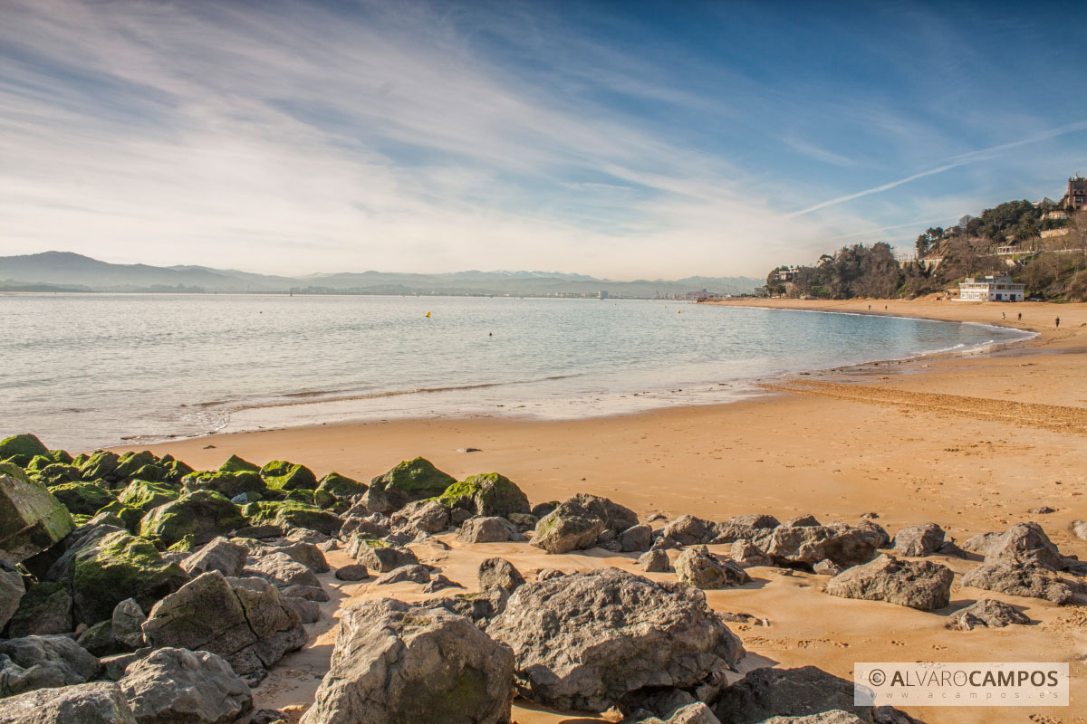 Playa de los Peligros en Santander