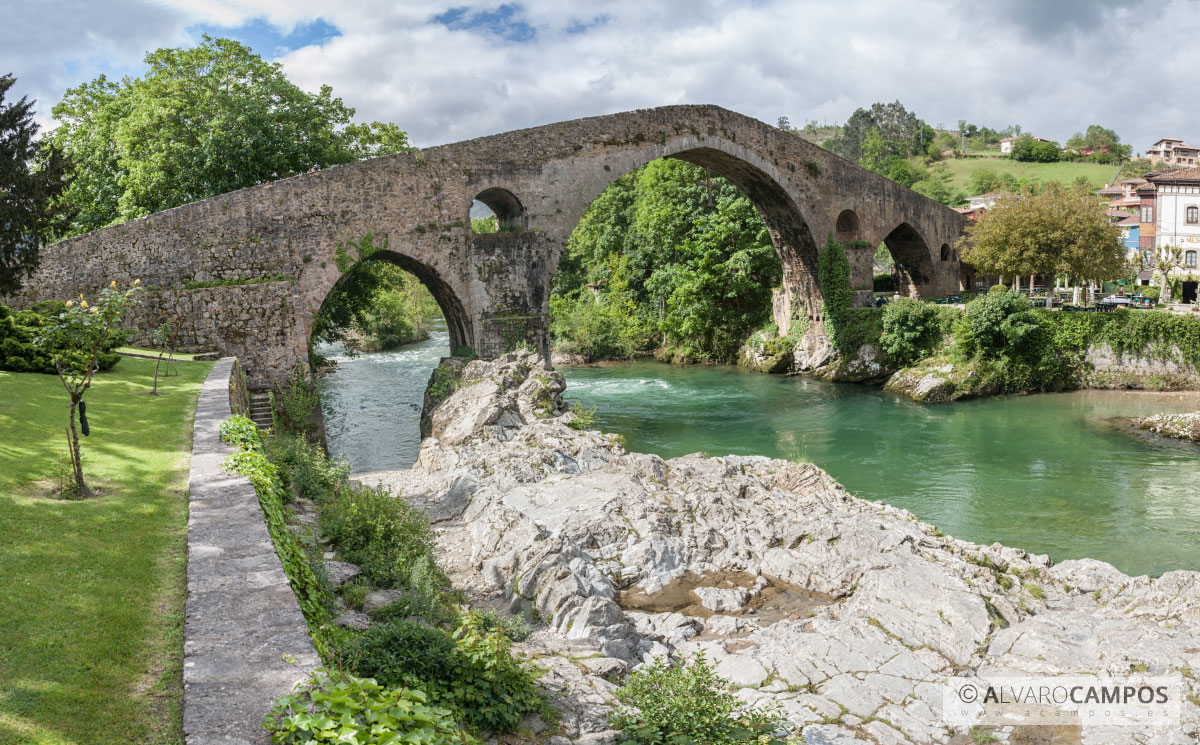 Puente romano de Cangas de Onís (Asturias)
