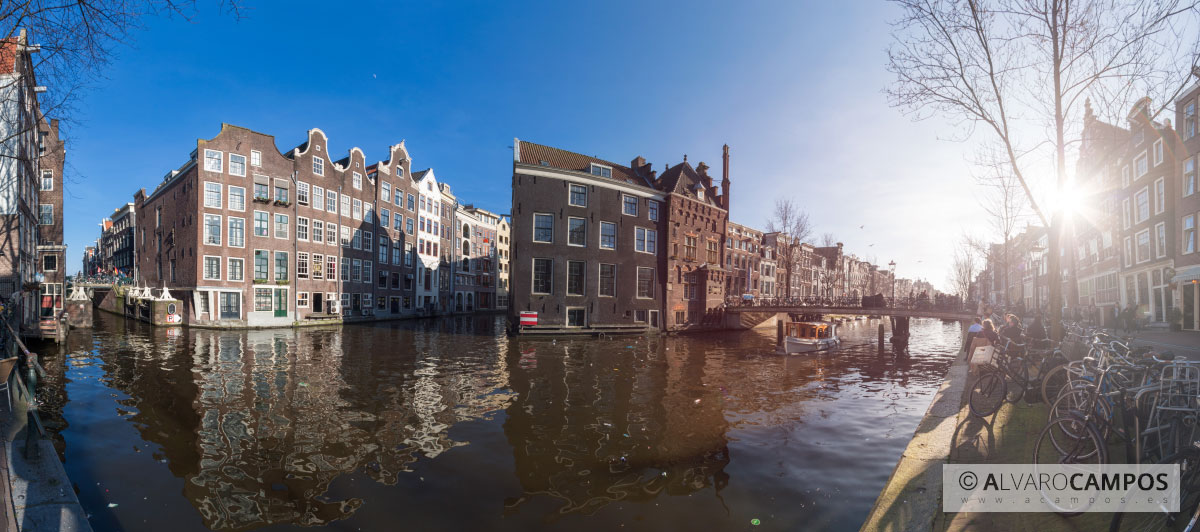 Panorámica de los canales de Amsterdam