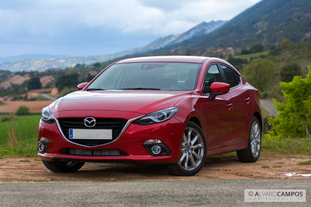 Mazda 3 Soul Red