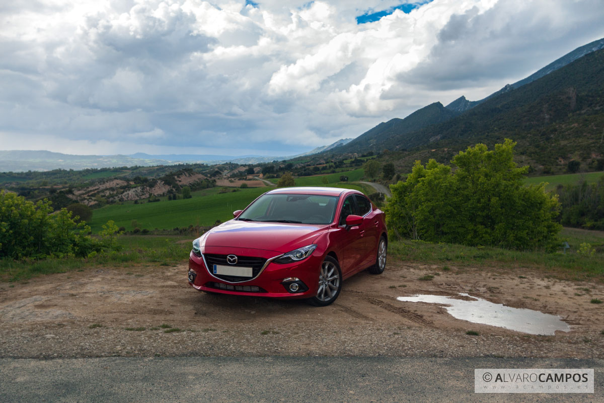 Mazda 3 en Plágaro