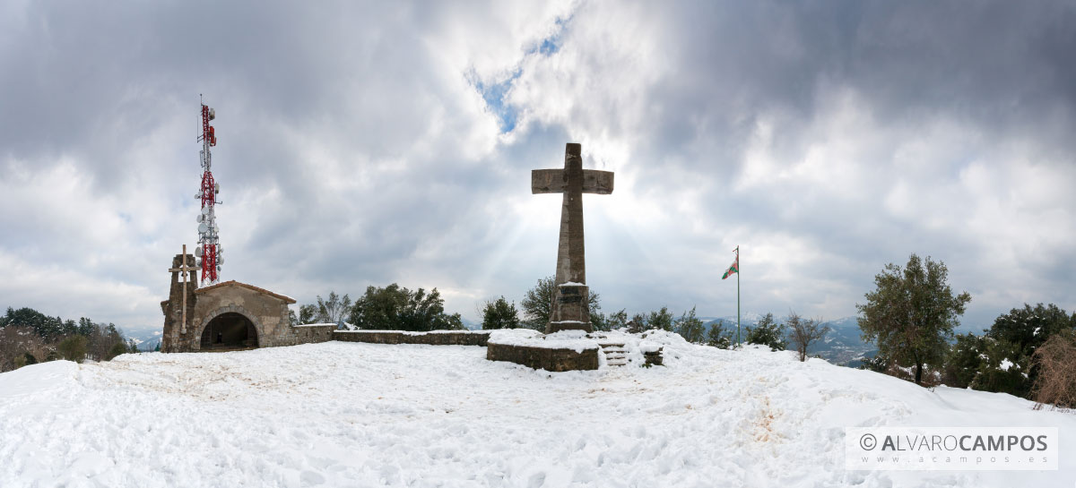 Panorámica sobre el monte Gantzabal / Lemoatxa