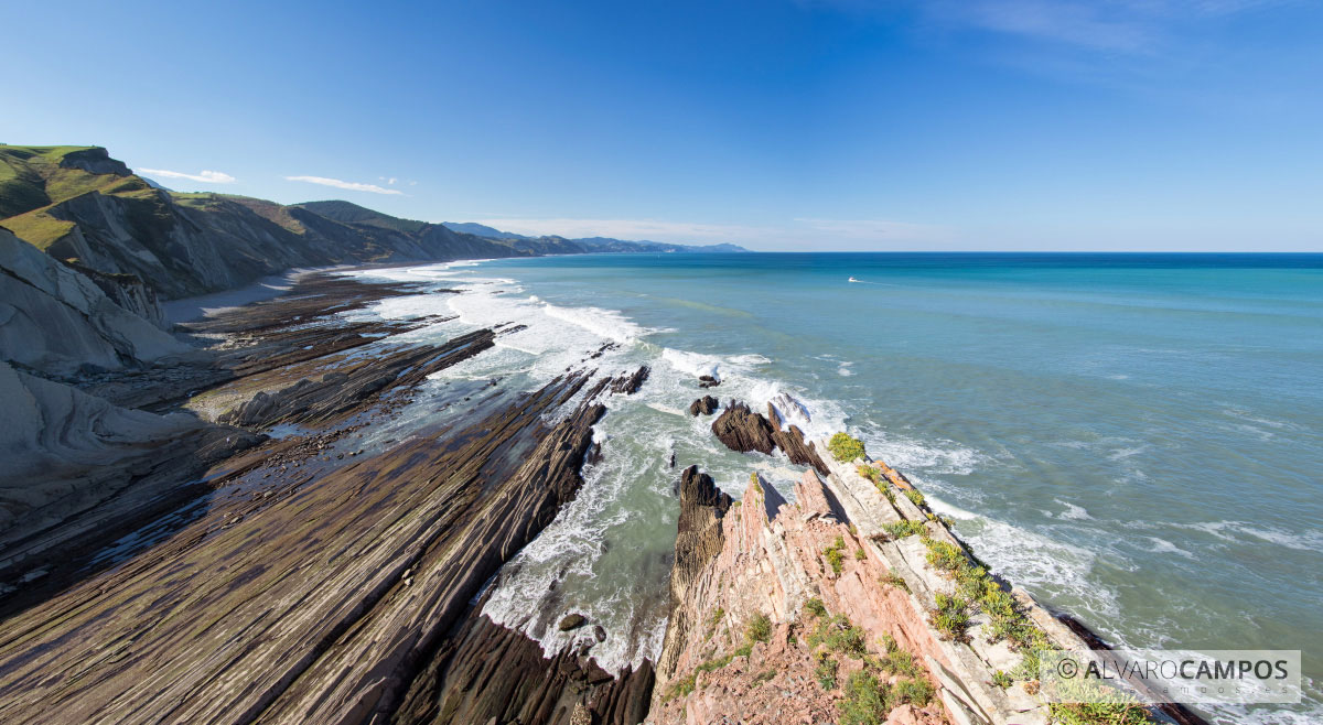 Panorámica del flysch de Zumaia