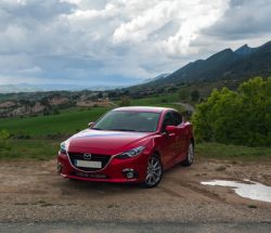 Mazda 3 en Plágaro