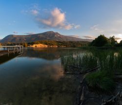 Panorámica del embarcadero de Sobrón