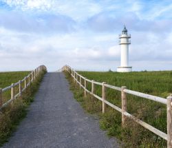 Camino al Faro de Ajo